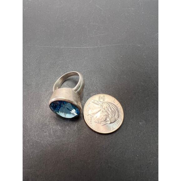 NEW Blue topaz sterling silver ring size 7.5 / 12.43 grams - Picture 4 of 11